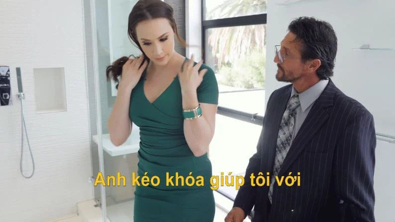 Sialan makelar cantik Chanel Preston