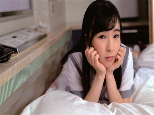 Menyelinap bersama adik remaja kekasihmu