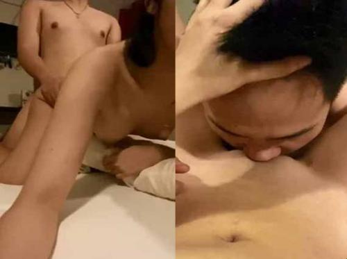 Aku suka saat kamu menjilat vaginaku selamanya